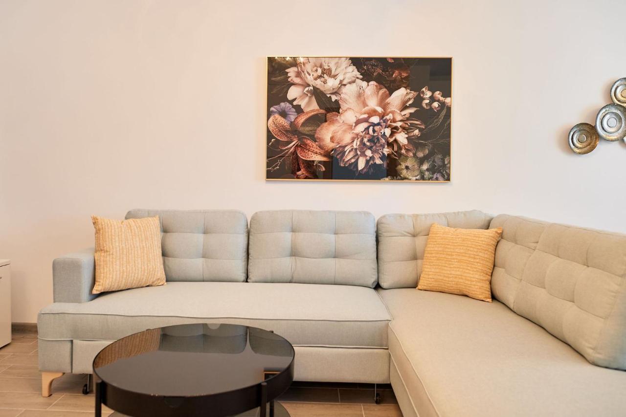 Mimosa Luxury Apartment 161 Spa N Pool Beach Resort Navodari Bagian luar foto